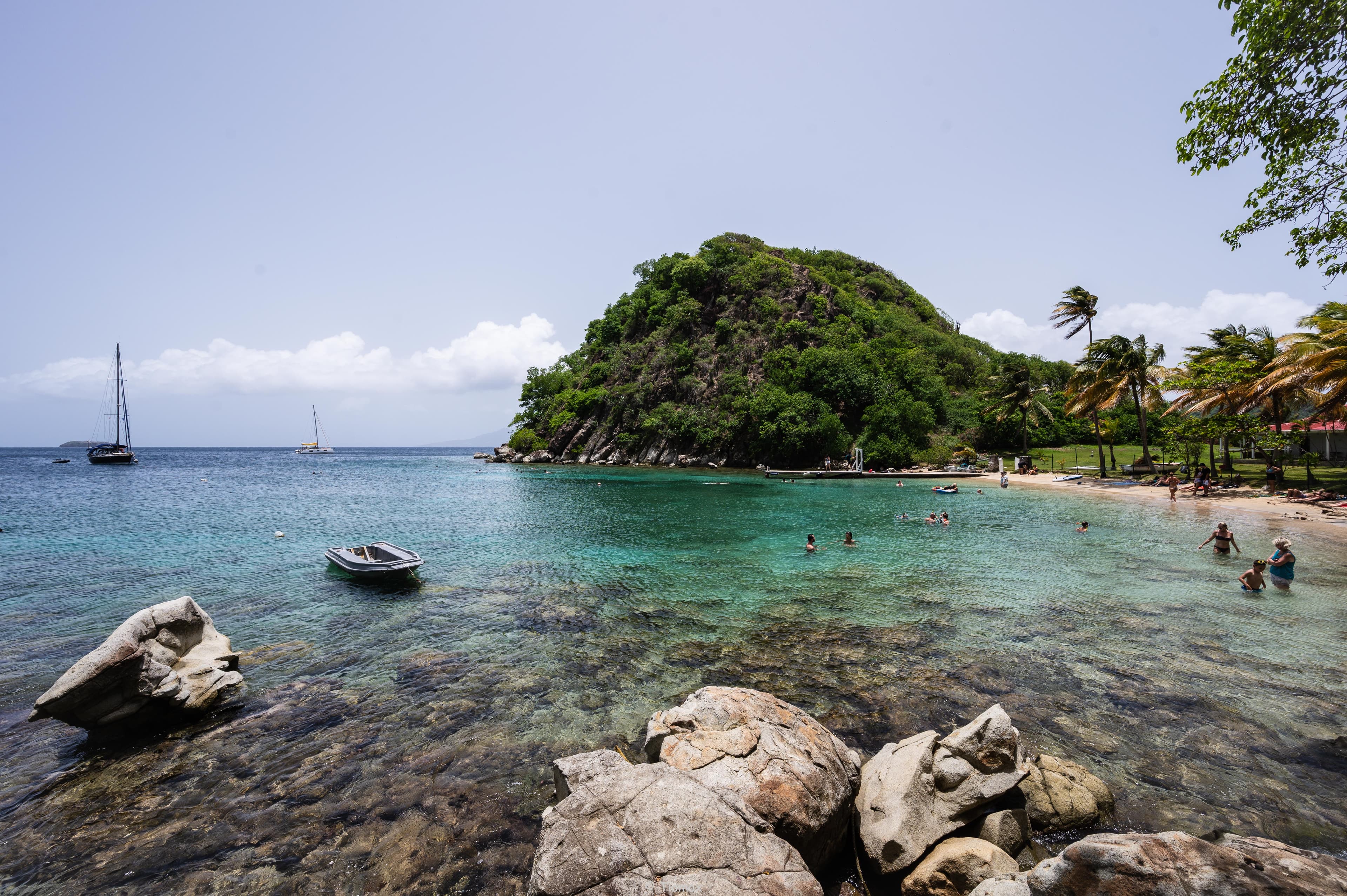 Les Saintes