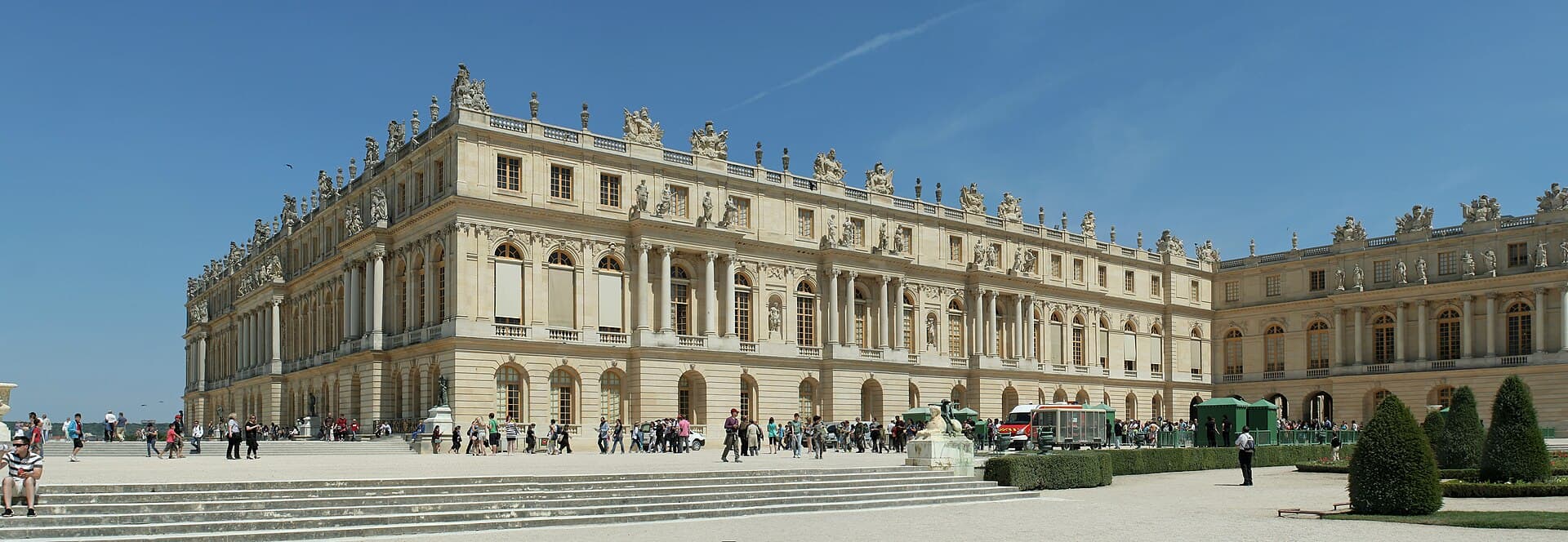 Versailles